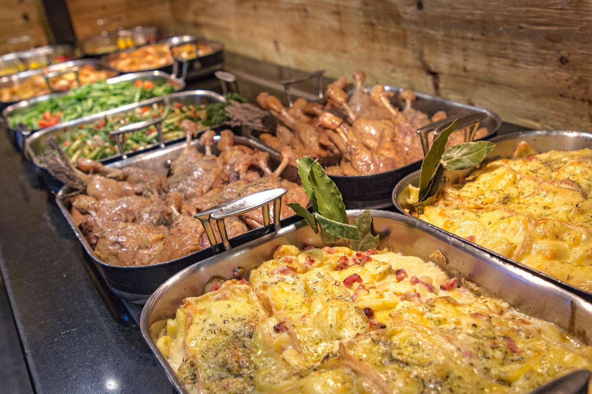Sowell Hotels Le Pas Du Loup อิโซลา 2000 ภายนอก รูปภาพ